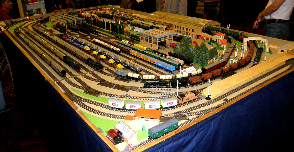 Model Railway Layouts Forum Plans model railway layouts end to end