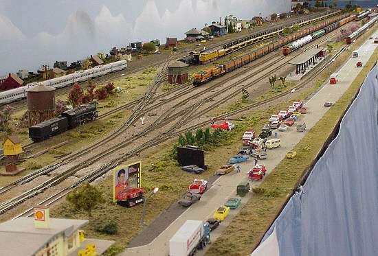 Gauge Model Train Sets N Gauge trains for cramped spaces | Train Toy