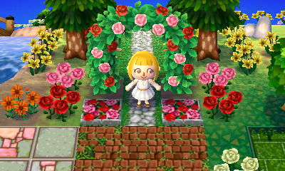 バラの花壇とフラワーアーチ