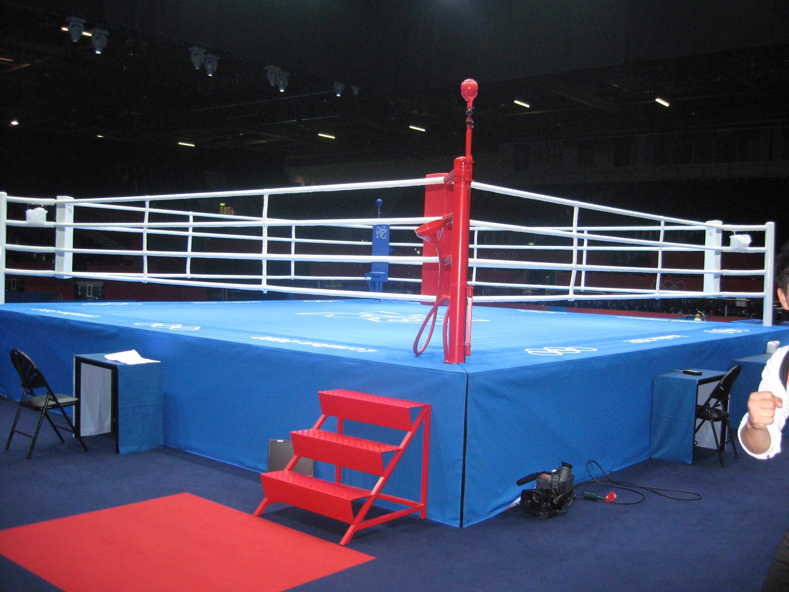 ロンドンオリンピック抽選模様及び試合会場内のリングについて 紹介 一般社団法人 日本ボクシング連盟