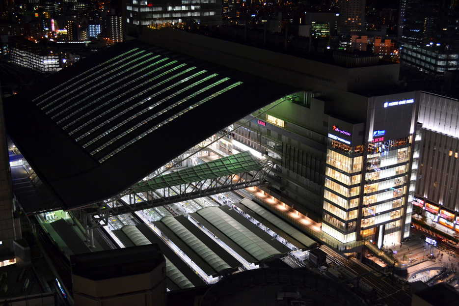 07大阪駅アップ夜DSC_0255