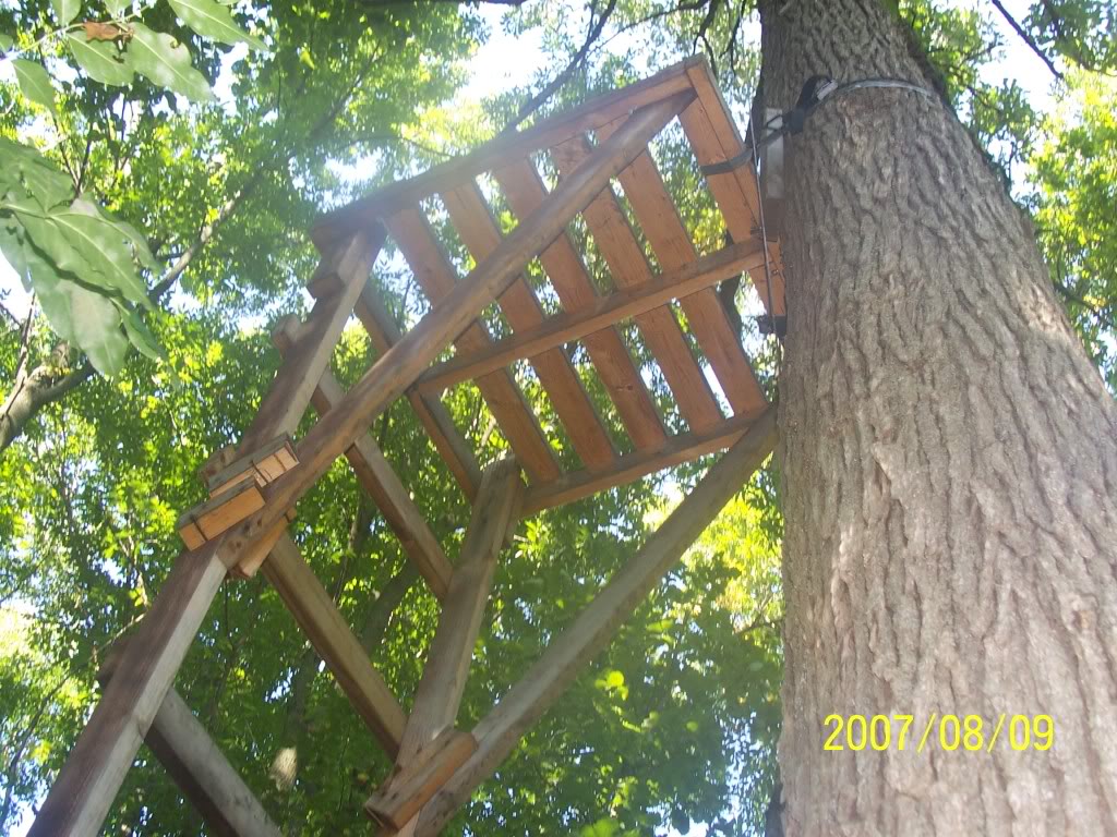Wood Wooden Tree Stand Plans - Blueprints PDF DIY Download 